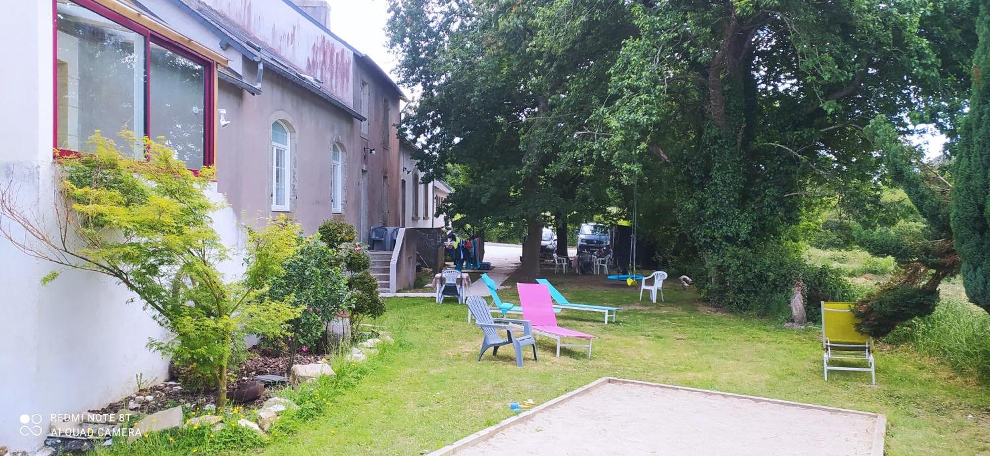 16Bis 1ch, 2-4pers, jardin Les Gîtes Bigoudens Plonéour-Lanvern Extérieur photo
